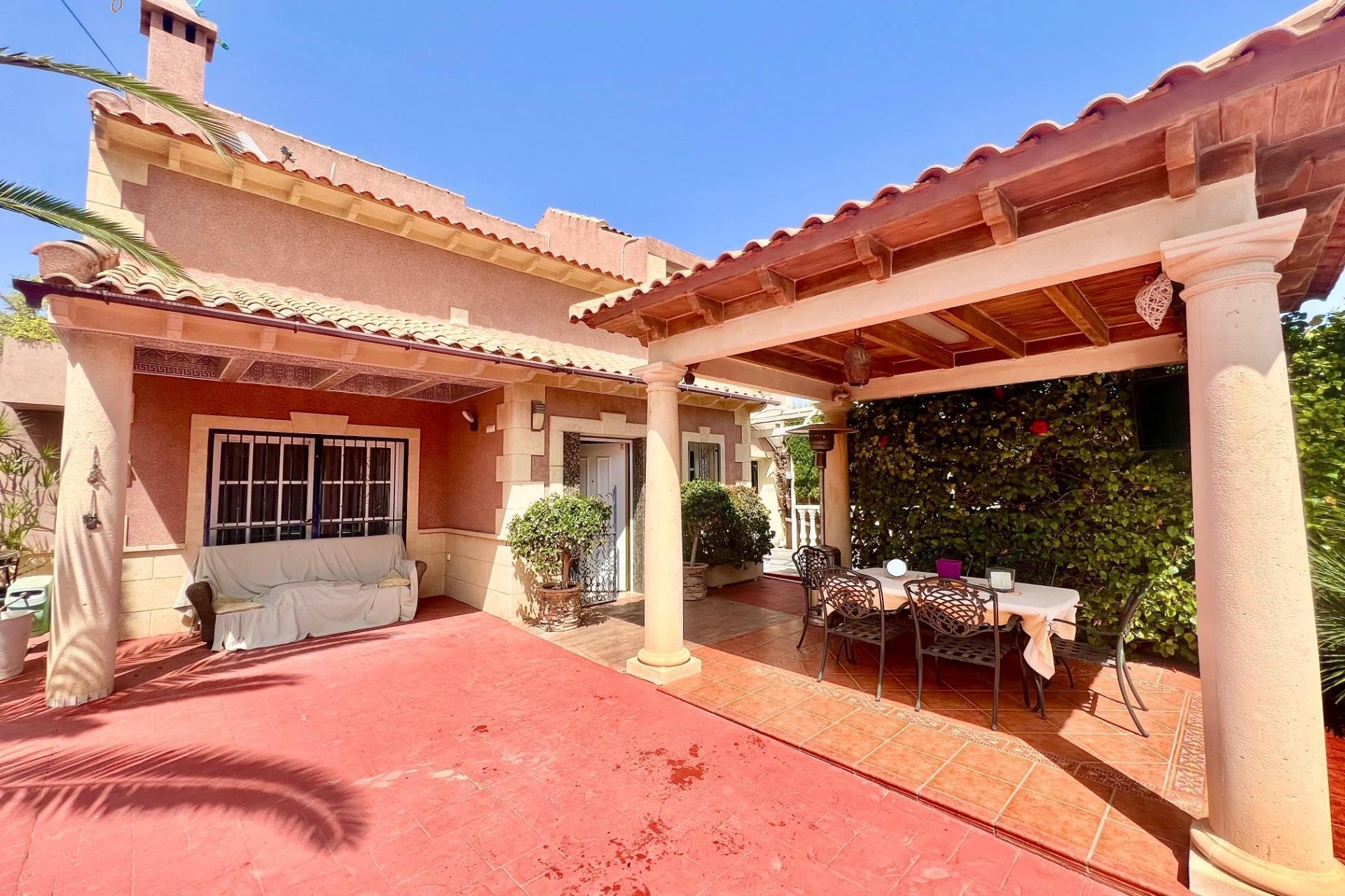 Brukt - Villa -
Torrevieja - Los Balcones - Los Altos del Edén
