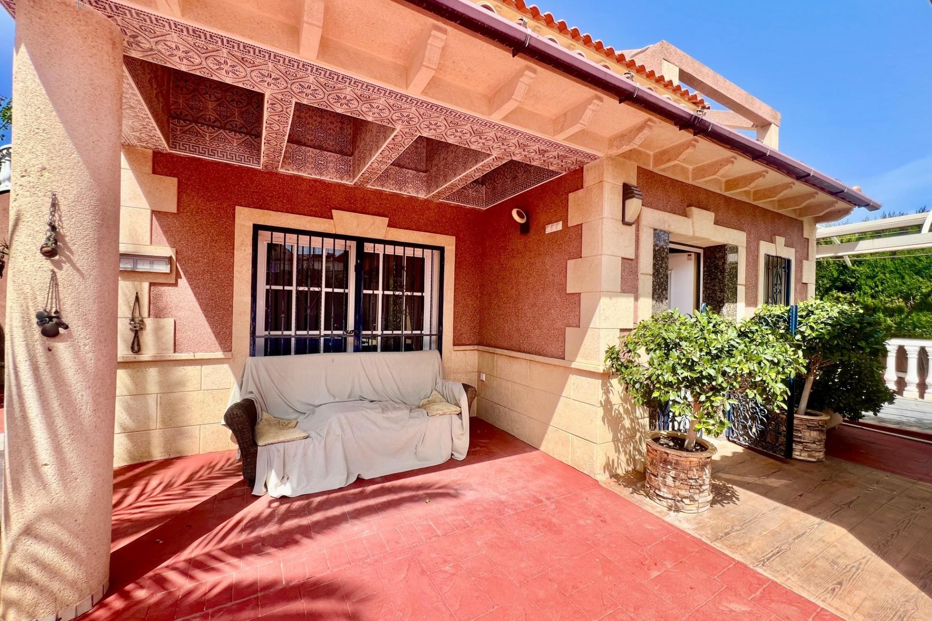 Brukt - Villa -
Torrevieja - Los Balcones - Los Altos del Edén