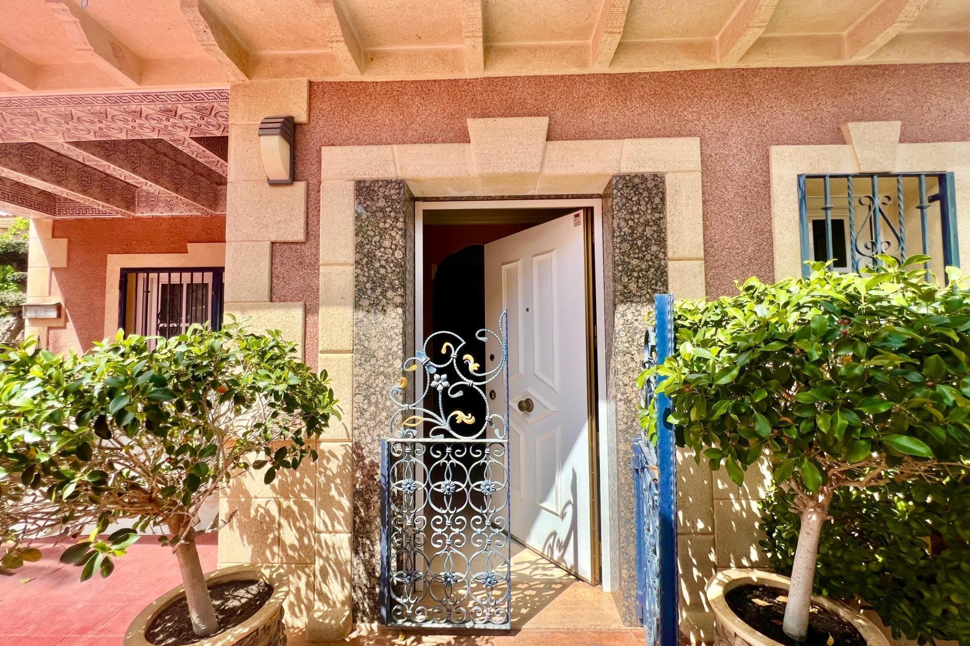 Brukt - Villa -
Torrevieja - Los Balcones - Los Altos del Edén