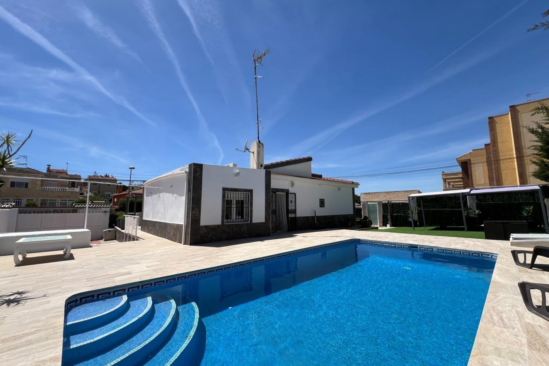 Brukt - Villa -
Torrevieja - Los Balcones