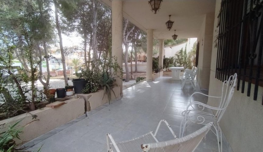 Brukt - Villa -
Torrevieja - Los Balcones