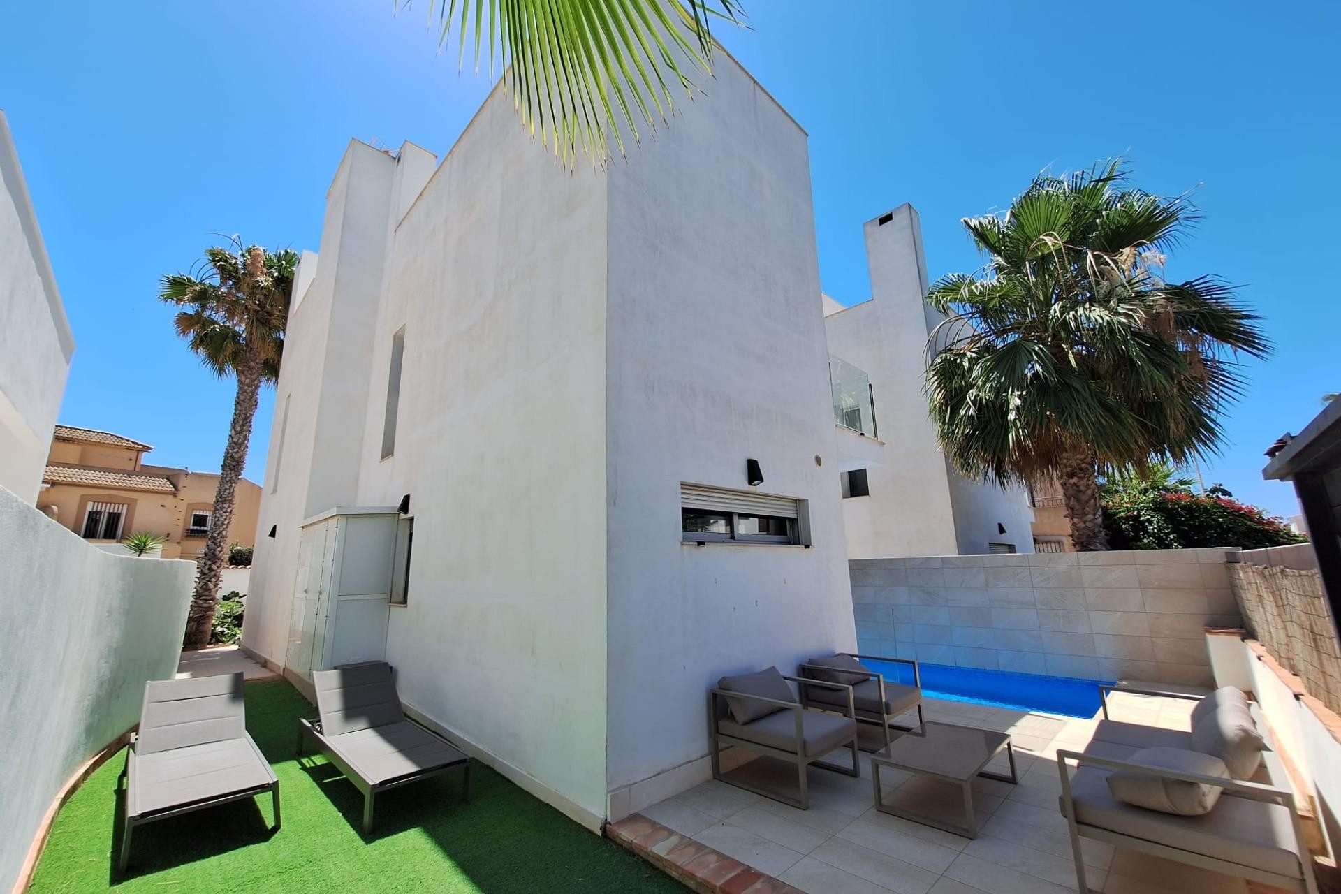 Brukt - Villa -
Torrevieja - Los Frutales