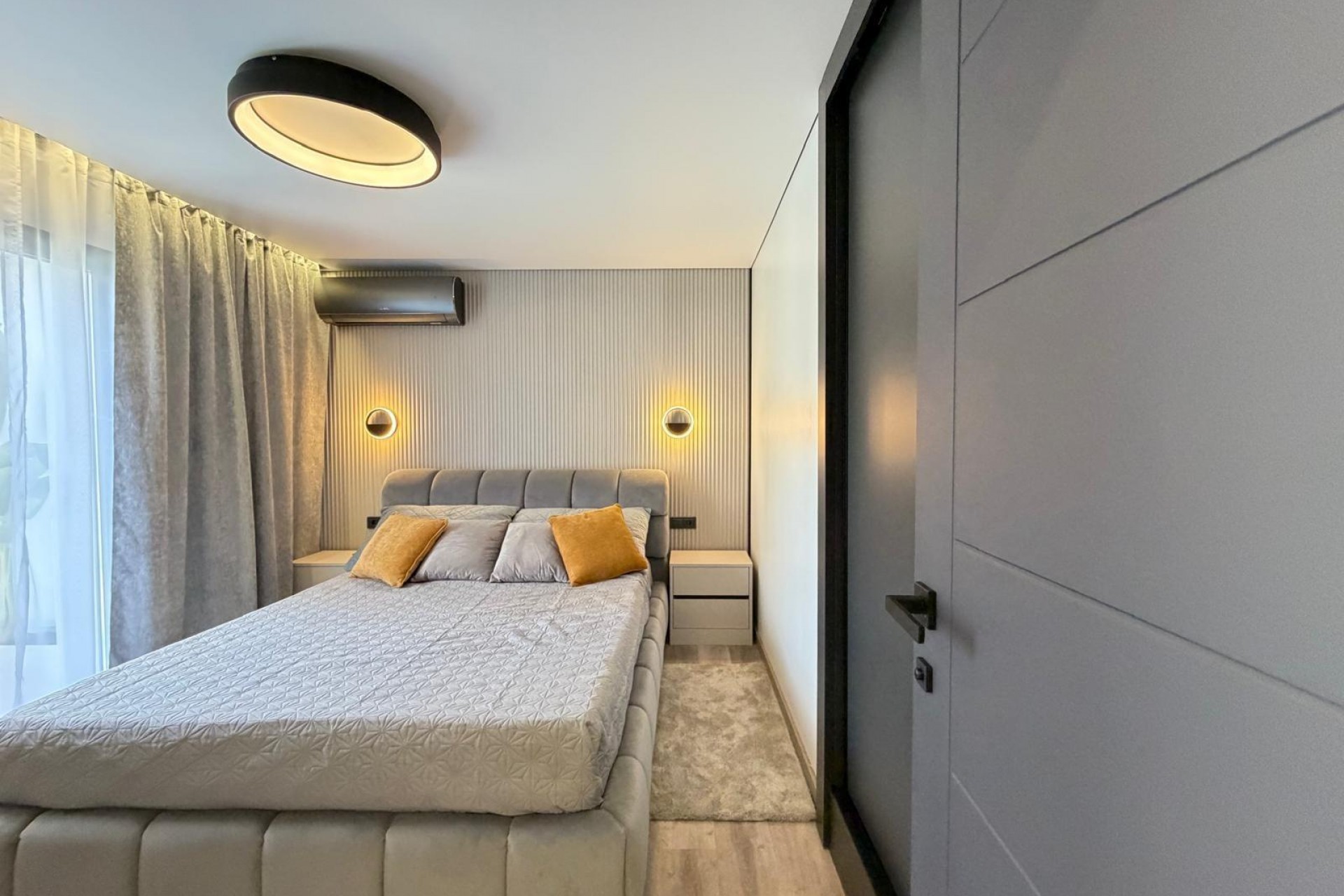 Brukt - Villa -
Torrevieja - Punta Prima