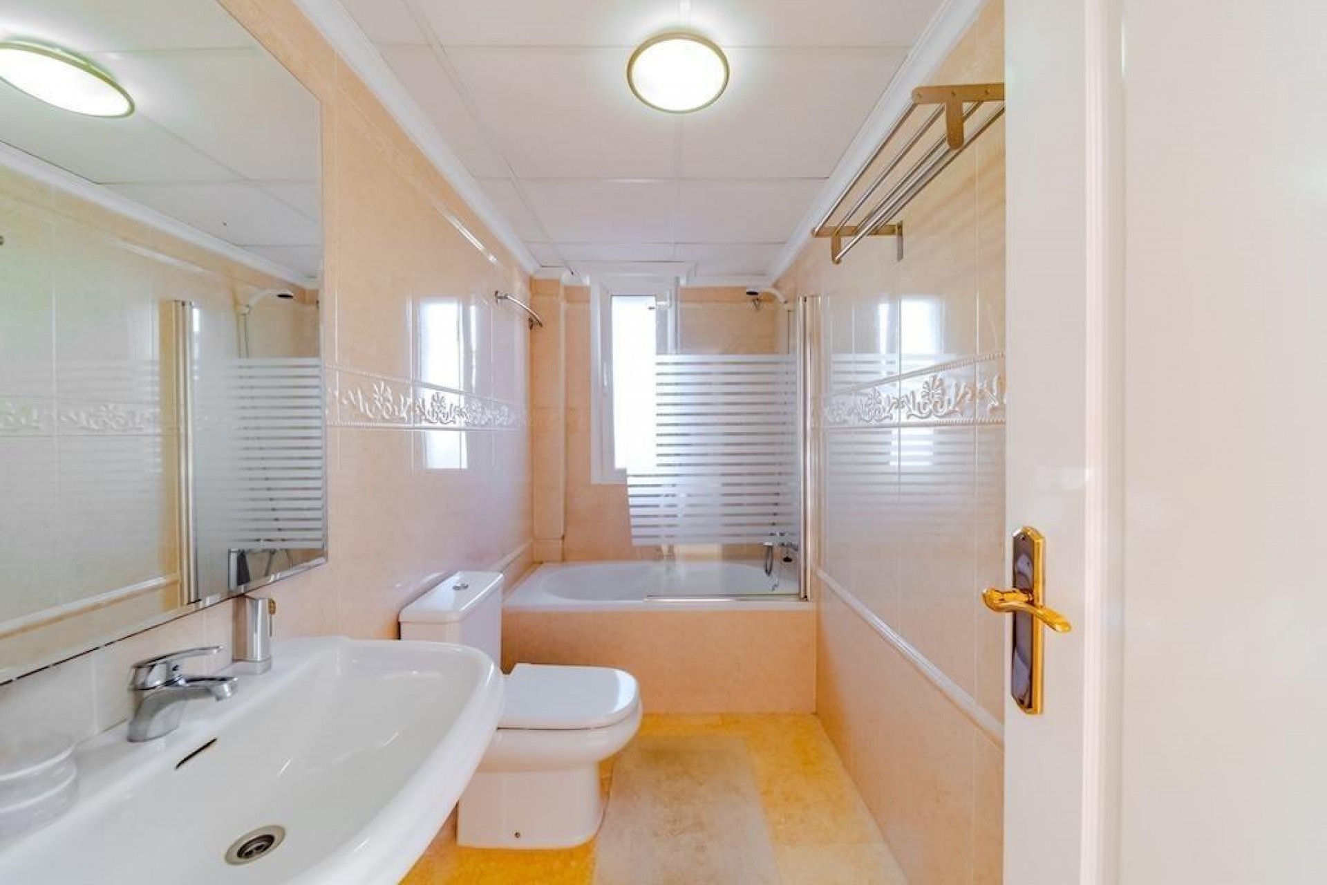 Brukt - Villa -
Torrevieja - Torre La Mata