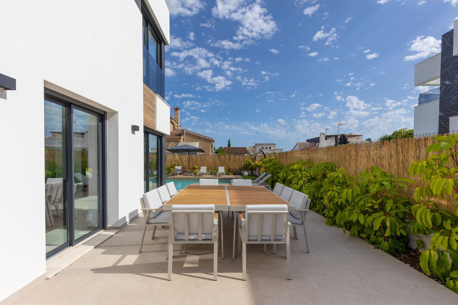 Brukt - Villa -
Torrevieja - Torreta Florida