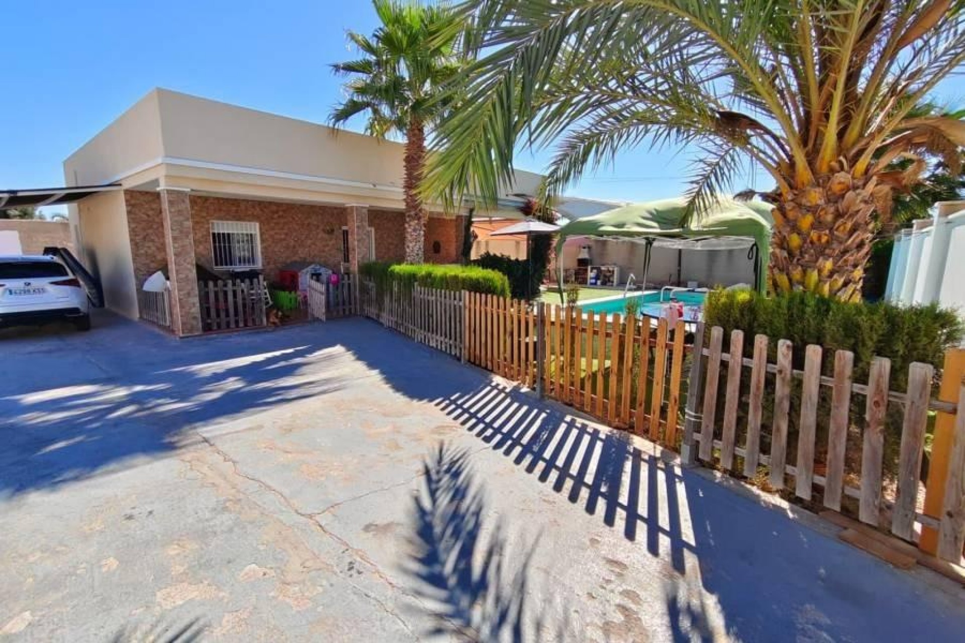 Brukt - Villa -
Torrevieja - Torreta Florida