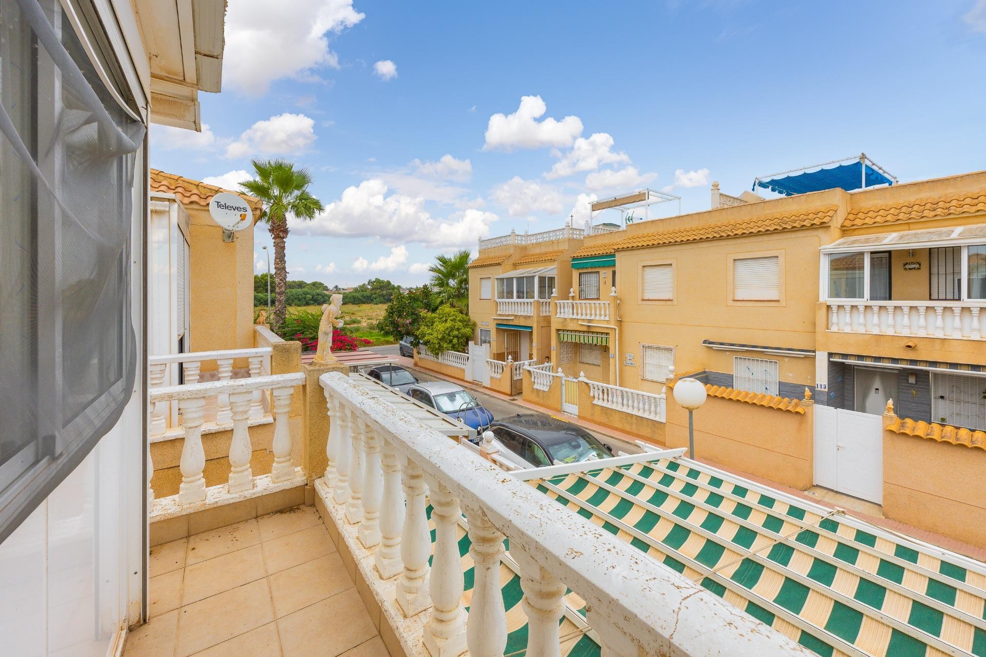 Brukt - Villa -
Torrevieja - Torretas