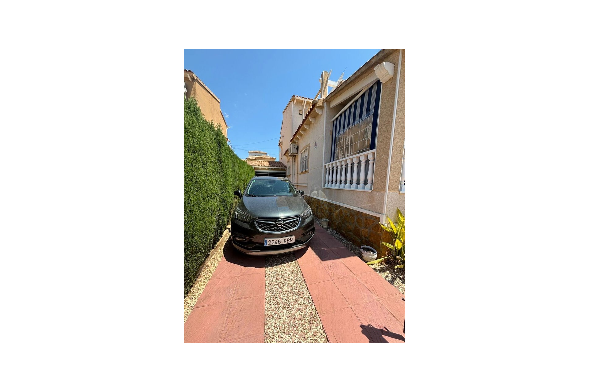 Brukt - Villa -
Villamartin - Costa Blanca