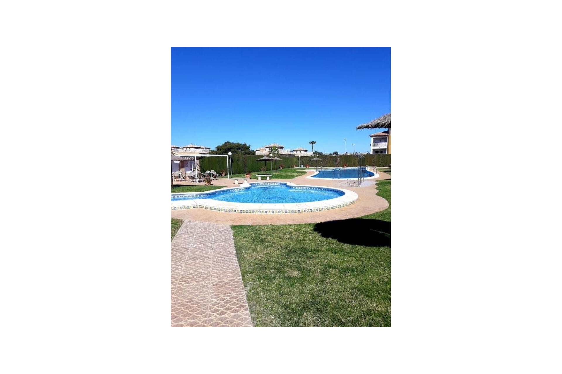 Brukt - Villa -
Villamartin - Costa Blanca