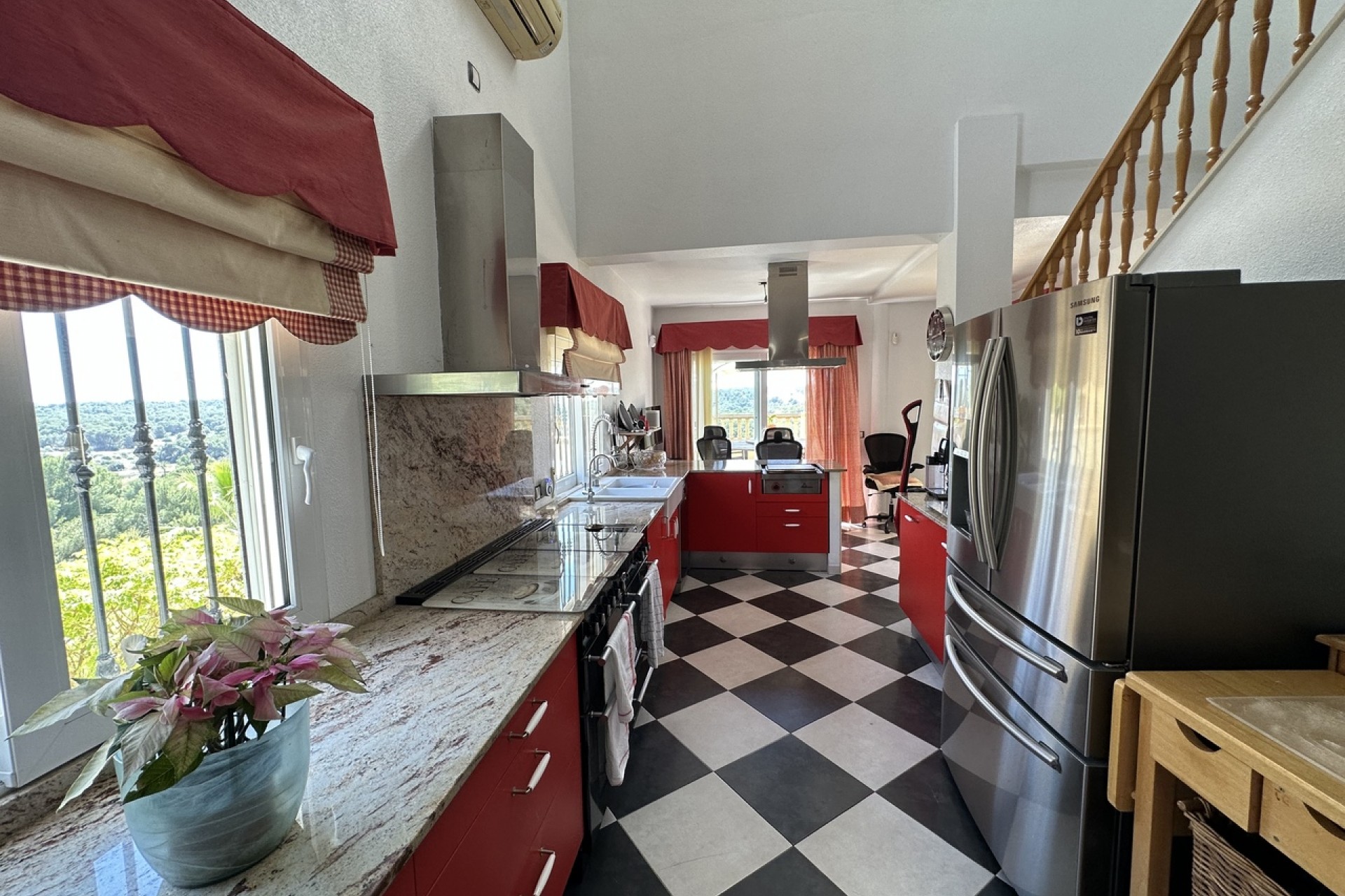 Brukt - Villa -
Villamartin - Costa Blanca