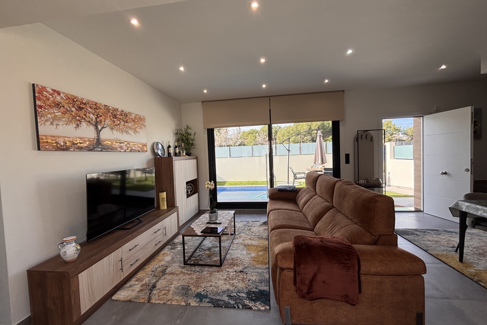 Brukt - Villa -
Villamartin - Costa Blanca