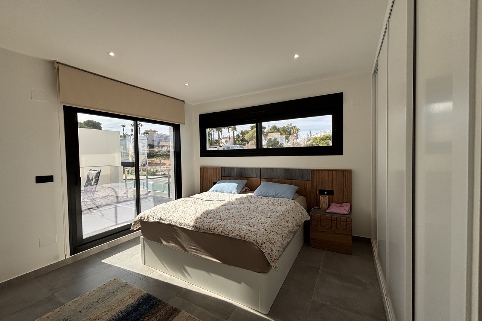 Brukt - Villa -
Villamartin - Costa Blanca