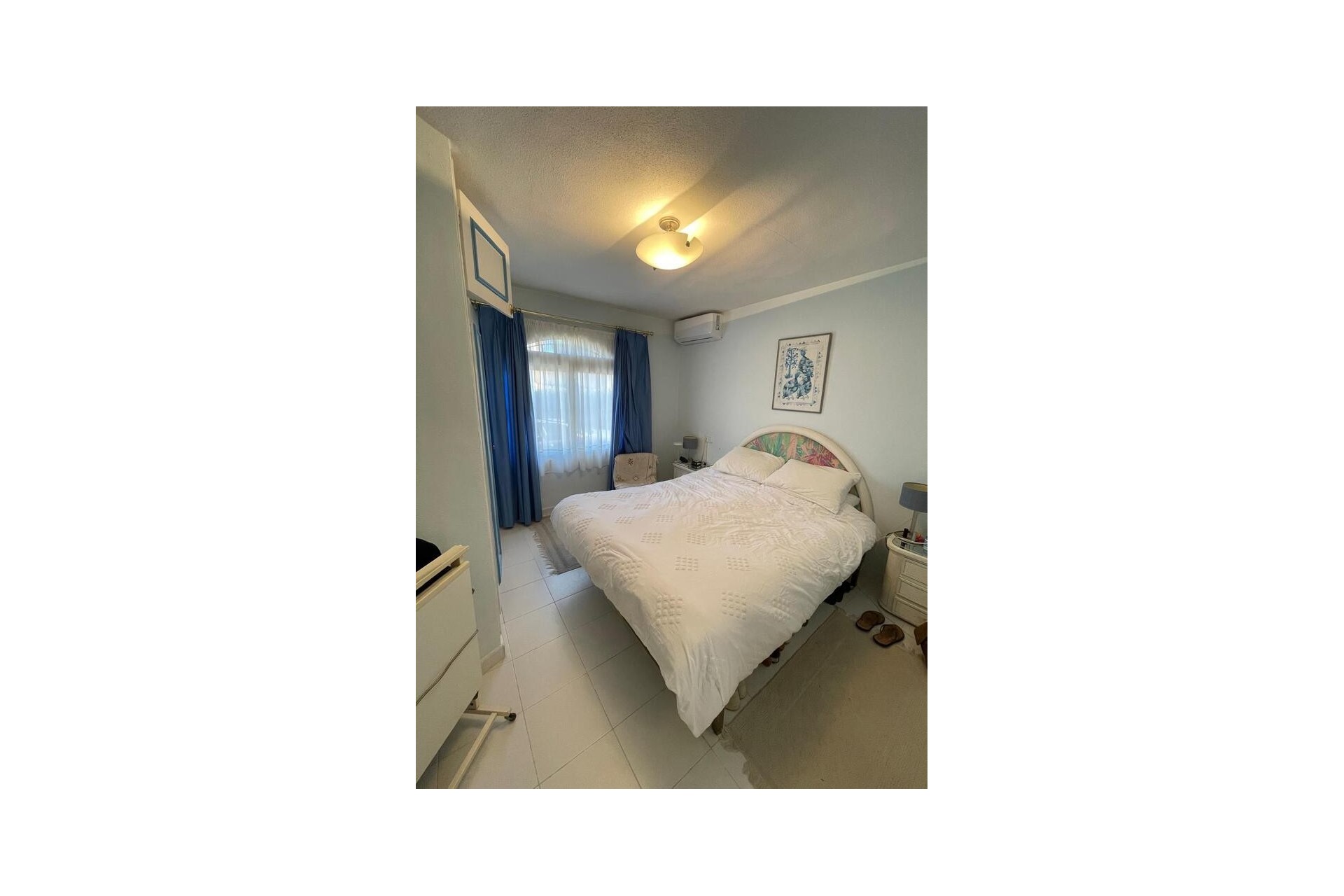 Brukt - Villa -
Villamartin - Costa Blanca