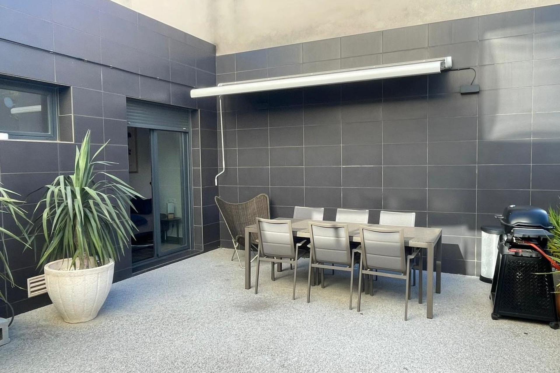 Brukt - Villa -
Villamartin - Costa Blanca