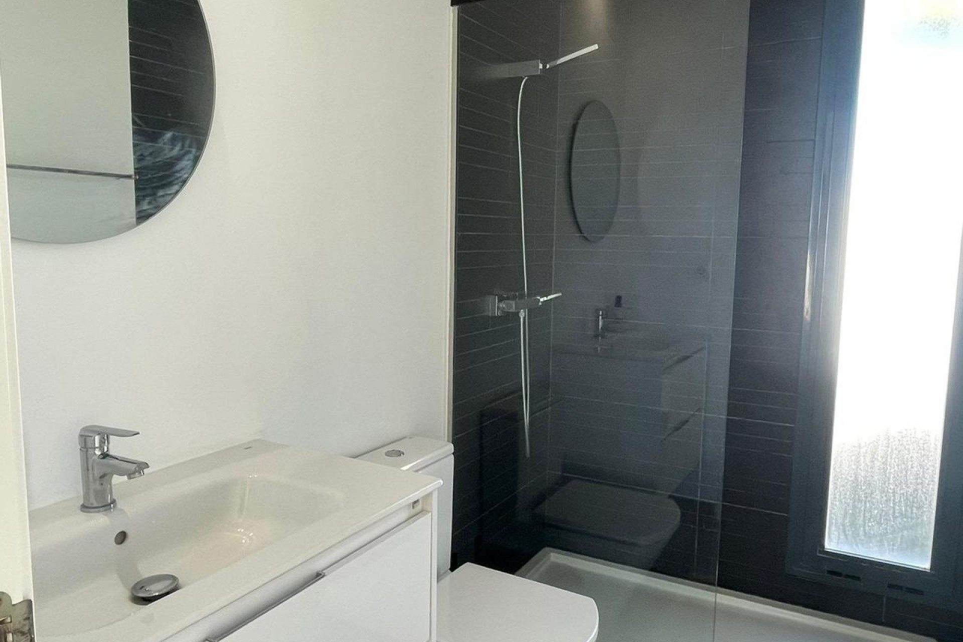 Brukt - Villa -
Villamartin - Costa Blanca