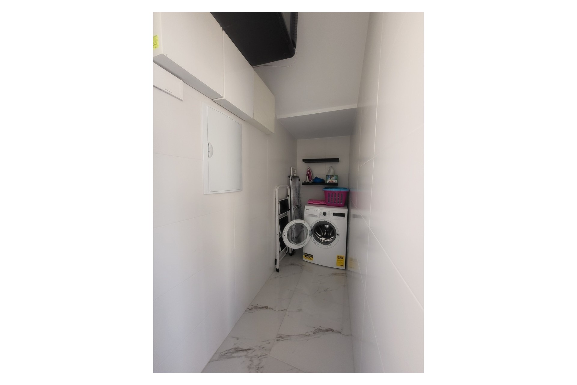 Brukt - Villa -
Villamartin - Costa Blanca