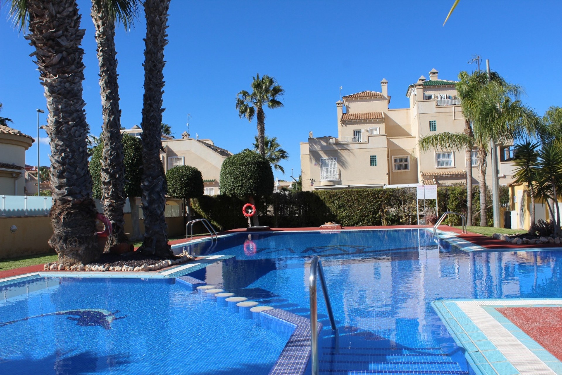 Brukt - Villa -
Villamartin - Costa Blanca