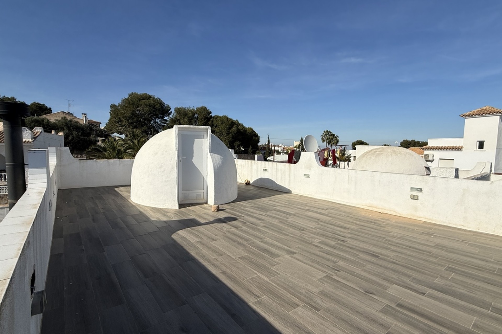 Brukt - Villa -
Villamartin - Costa Blanca