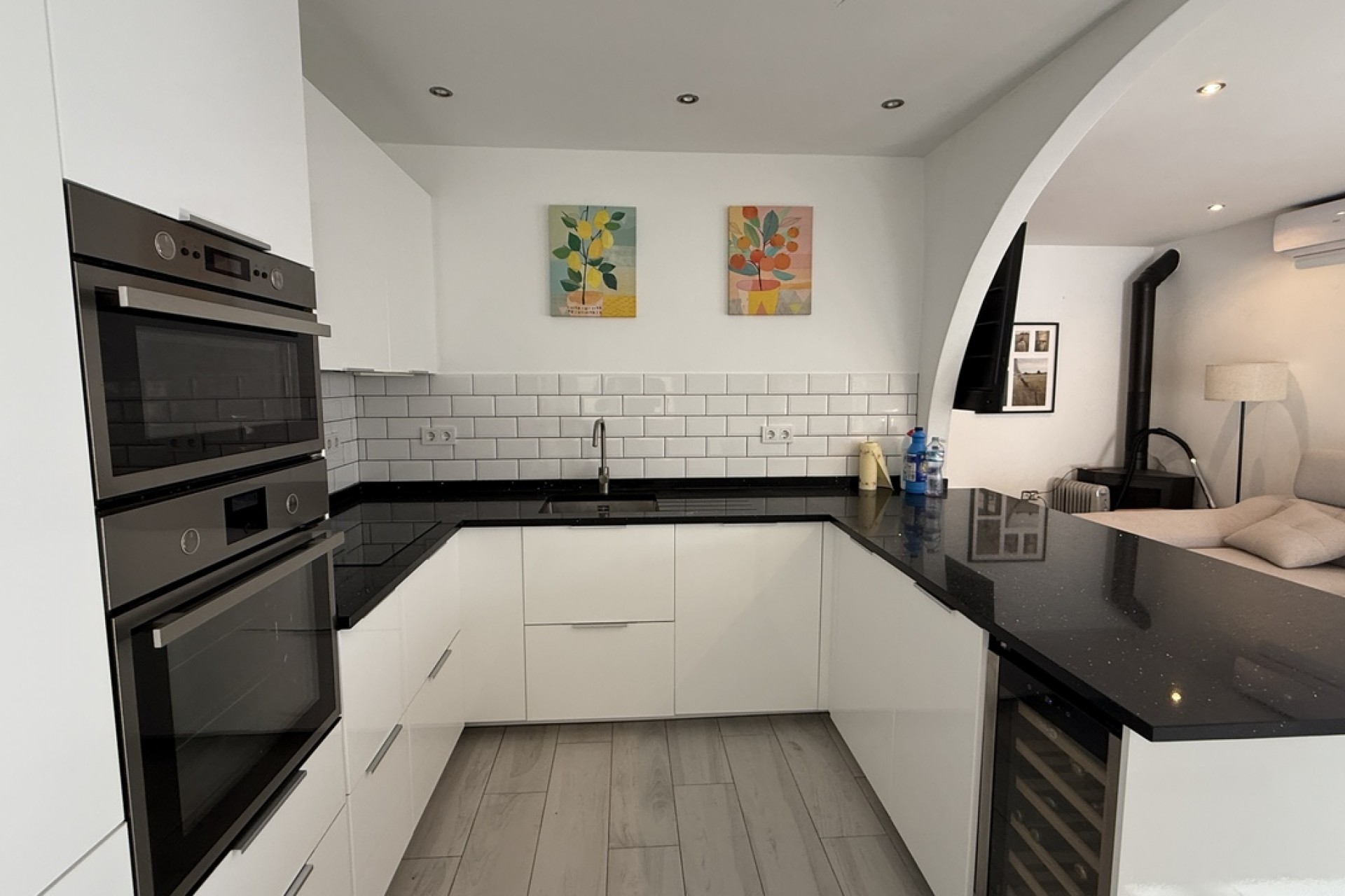 Brukt - Villa -
Villamartin - Costa Blanca