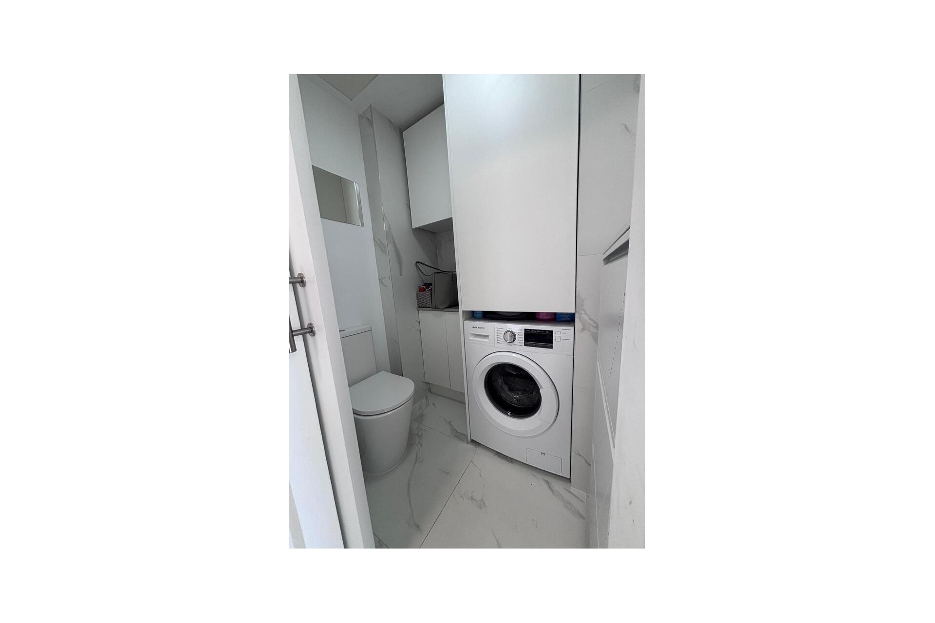 Brukt - Villa -
Villamartin - Costa Blanca