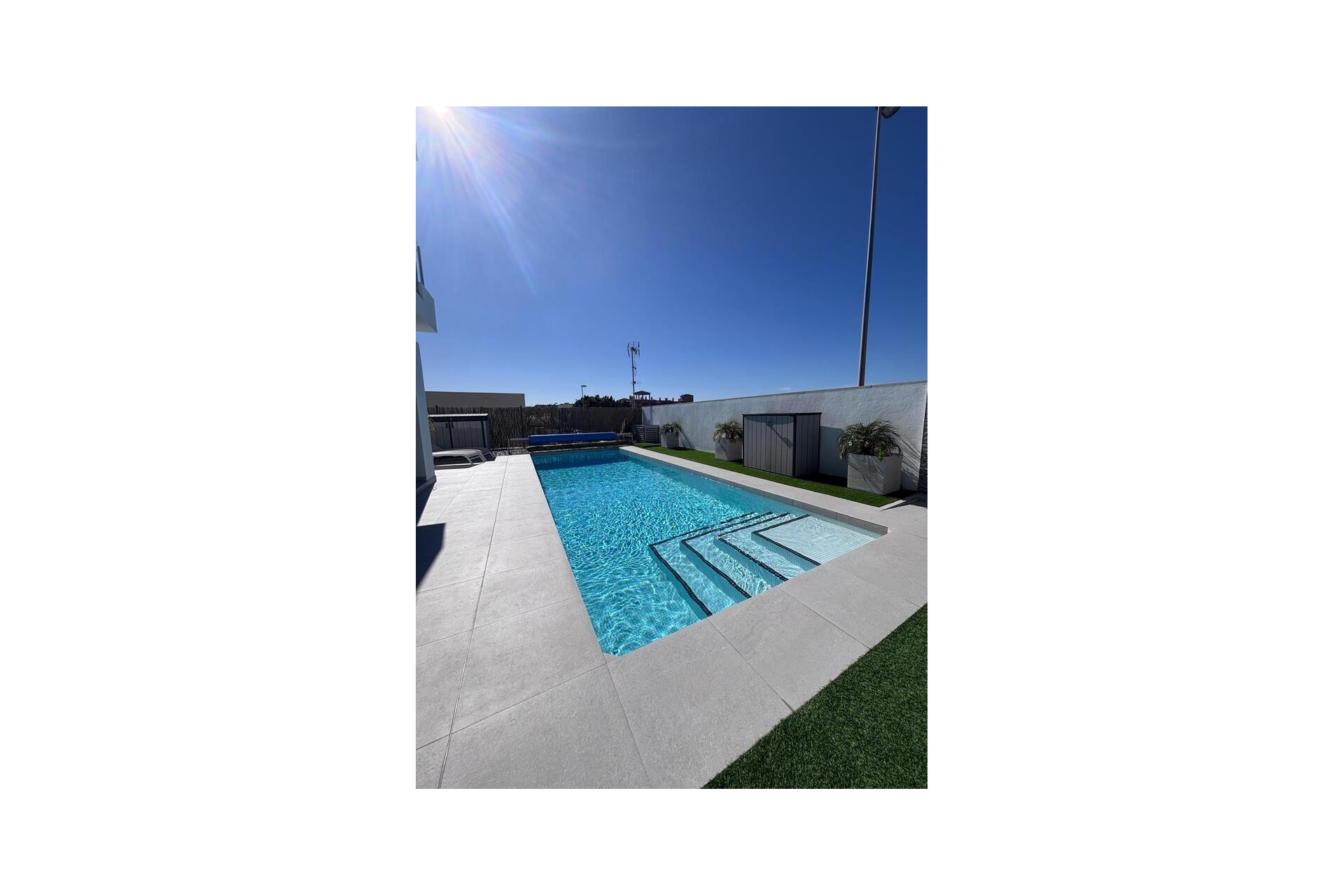 Brukt - Villa -
Villamartin - Costa Blanca