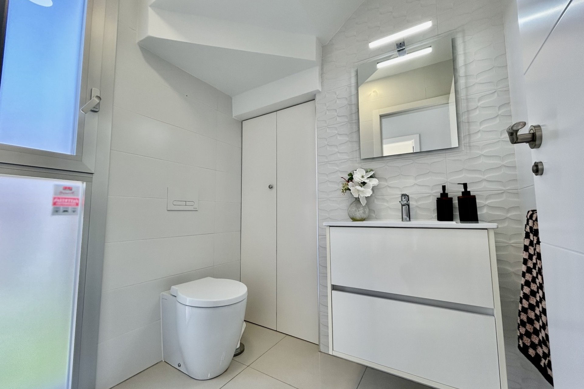 Brukt - Villa -
Villamartin - Costa Blanca