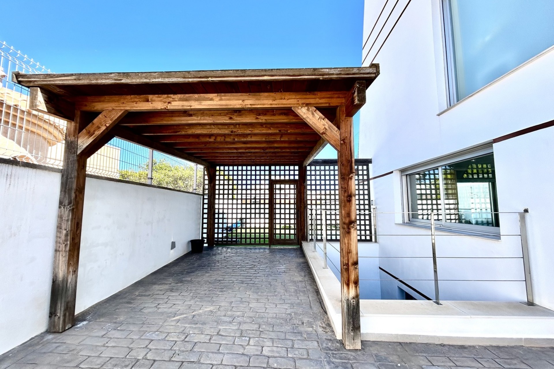 Brukt - Villa -
Villamartin - Costa Blanca