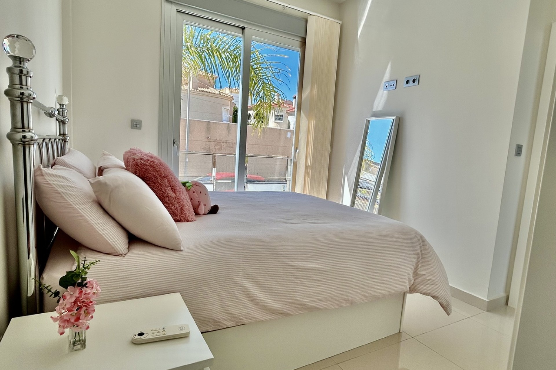 Brukt - Villa -
Villamartin - Costa Blanca