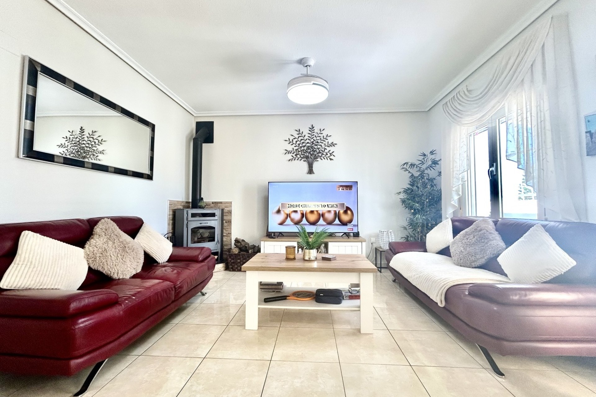 Brukt - Villa -
Villamartin - Costa Blanca