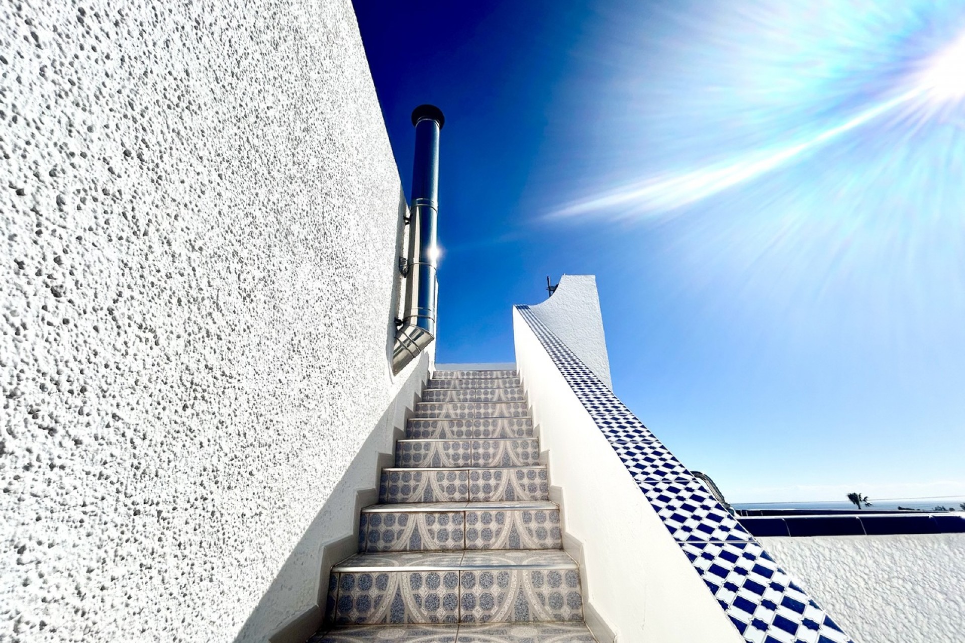 Brukt - Villa -
Villamartin - Costa Blanca