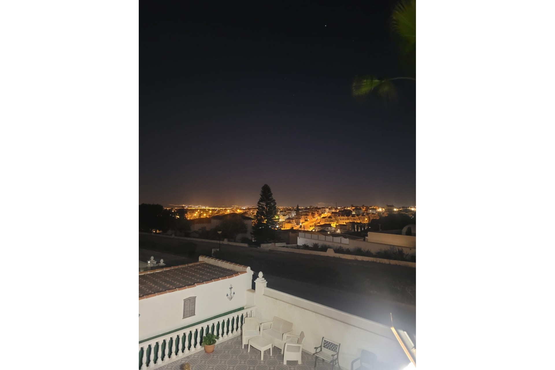 Brukt - Villa -
Villamartin - Costa Blanca