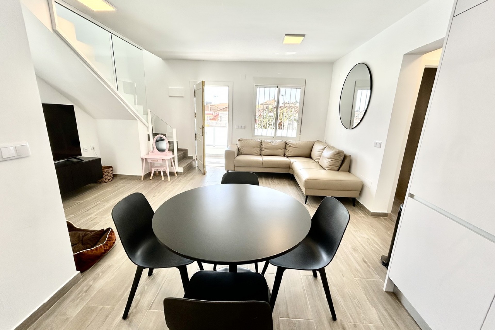 Brukt - Villa -
Villamartin - Costa Blanca