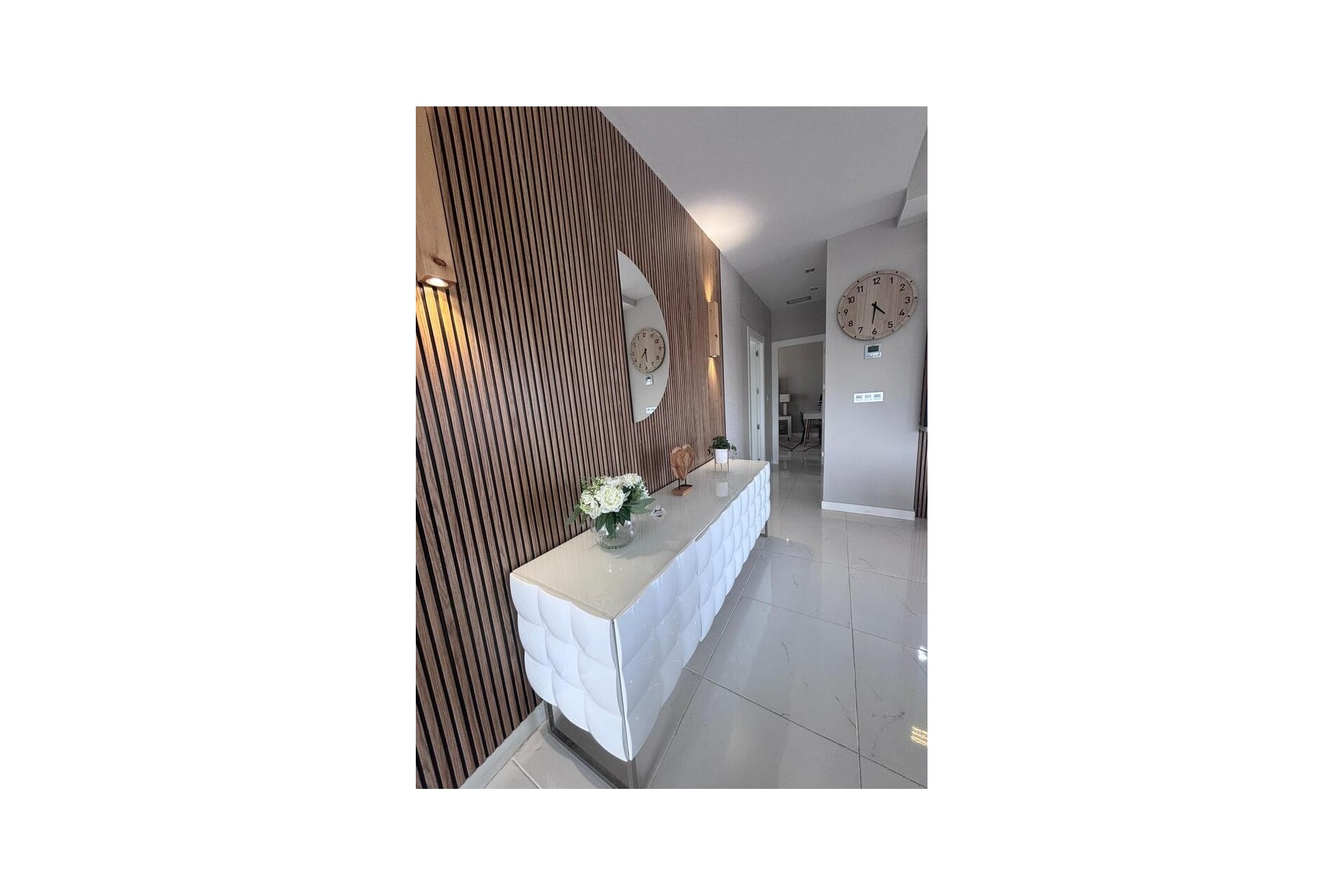 Brukt - Villa -
Villamartin - Costa Blanca