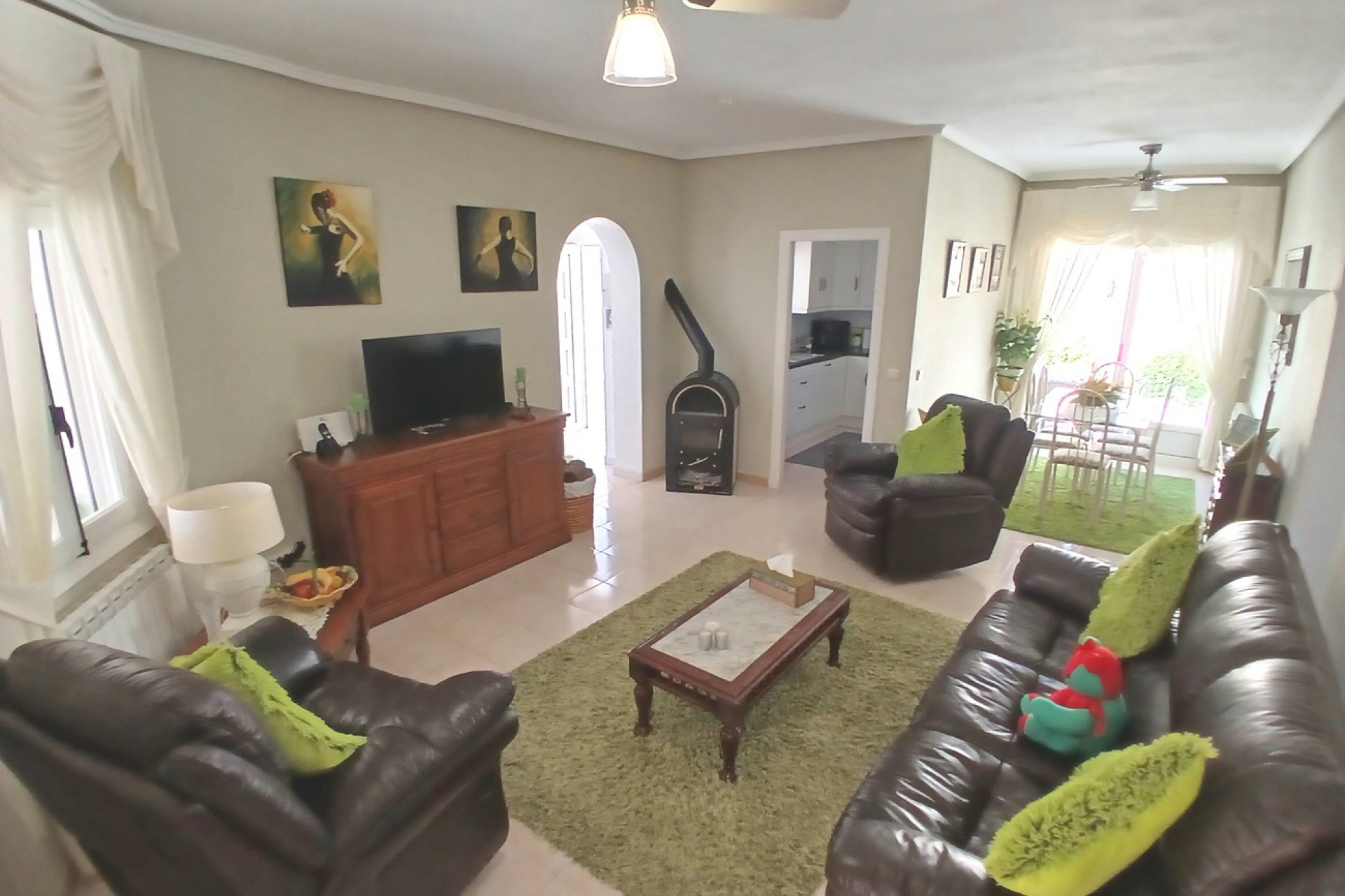 Brukt - Villa -
Villamartin - Costa Blanca