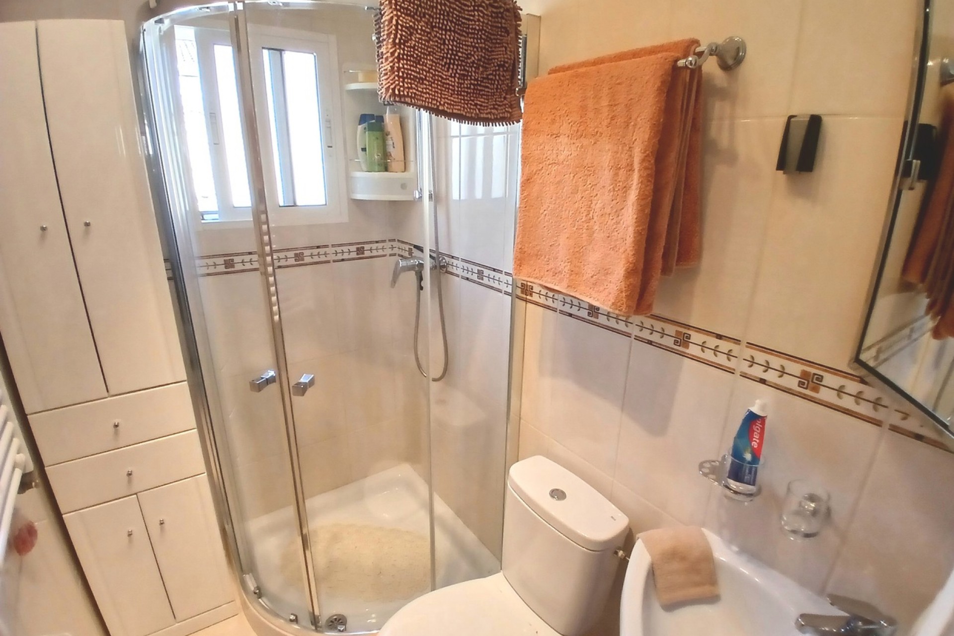 Brukt - Villa -
Villamartin - Costa Blanca
