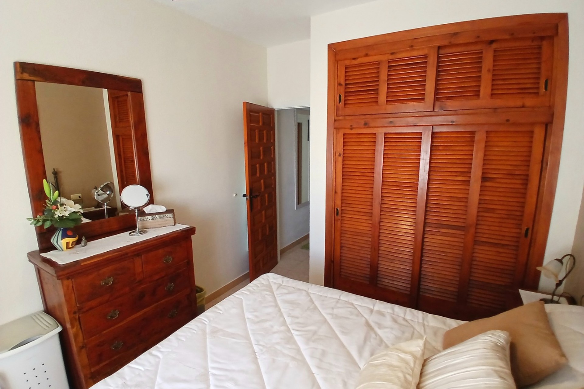 Brukt - Villa -
Villamartin - Costa Blanca