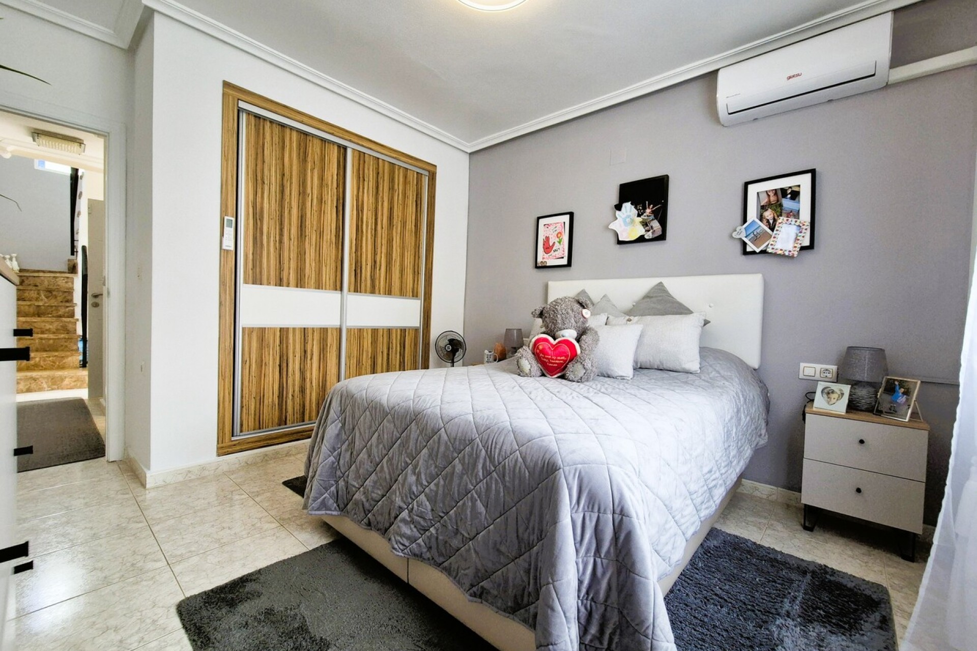 Brukt - Villa -
Villamartin - Costa Blanca
