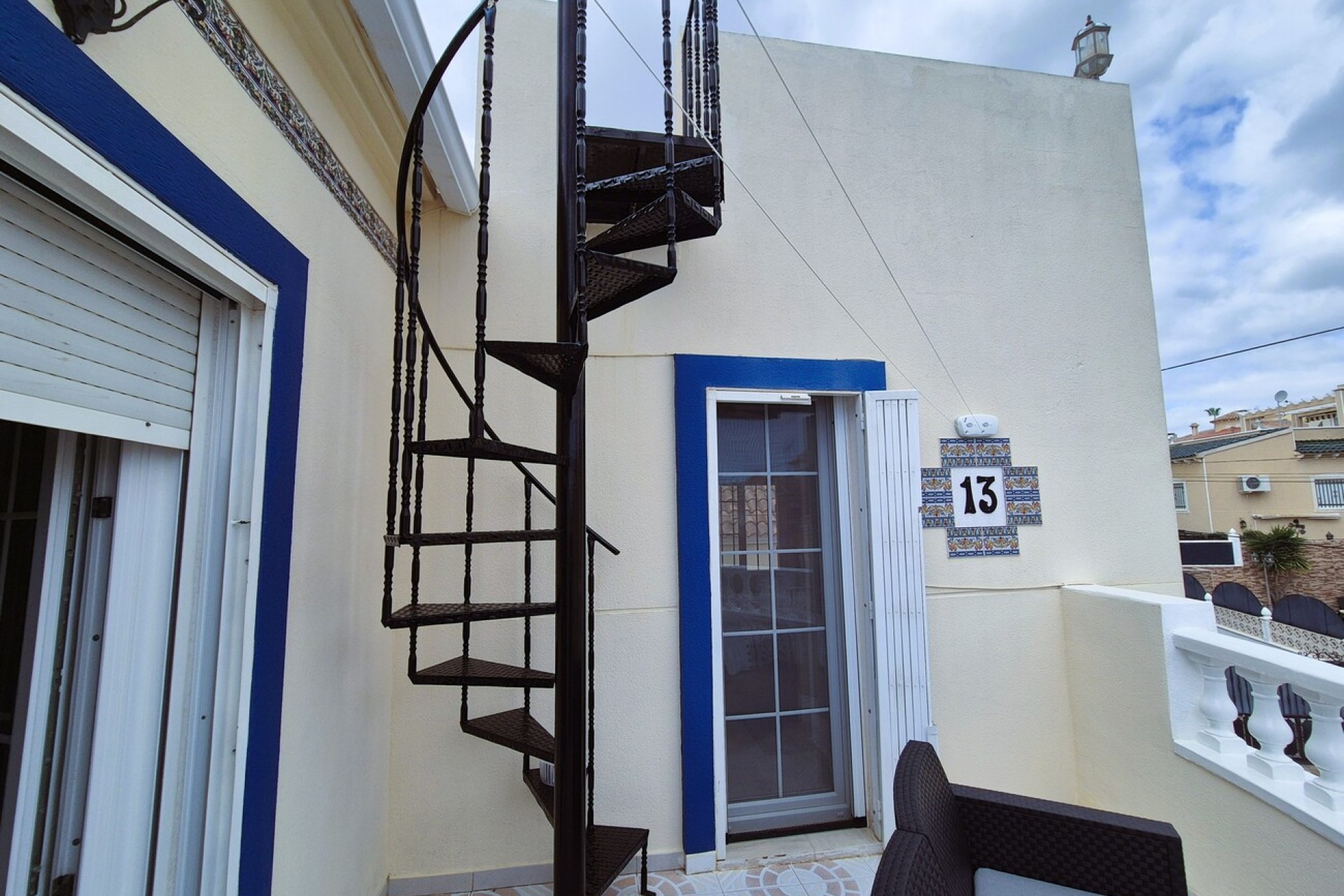 Brukt - Villa -
Villamartin - Costa Blanca