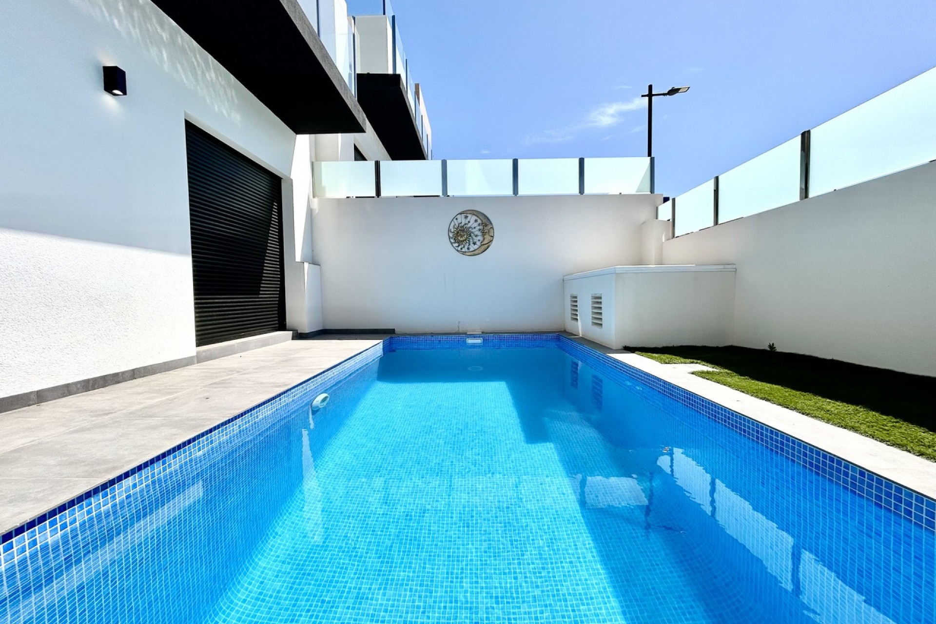Brukt - Villa -
Villamartin - Costa Blanca