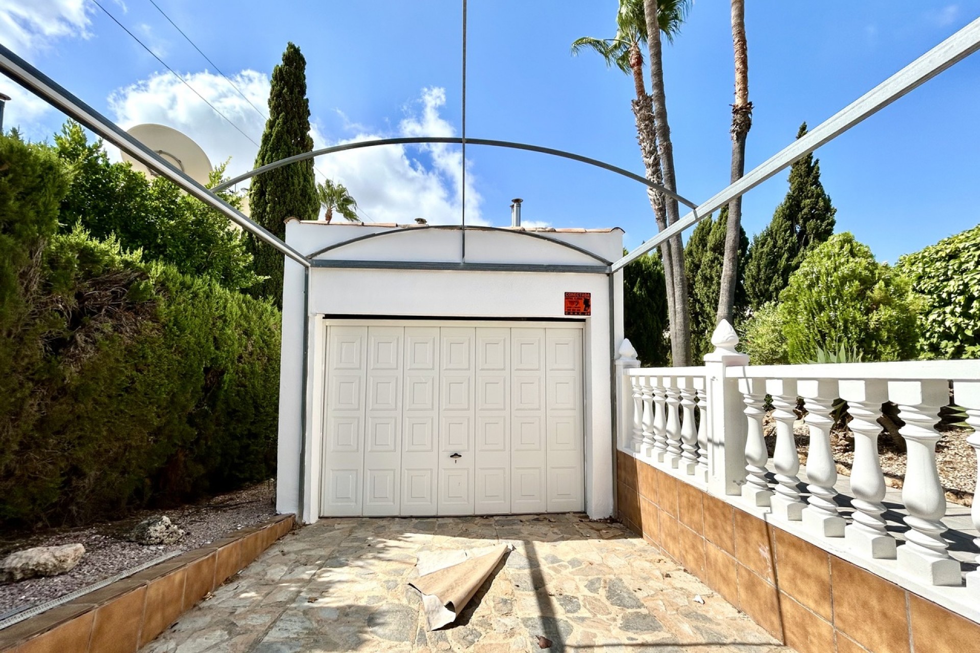 Brukt - Villa -
Villamartin - Costa Blanca