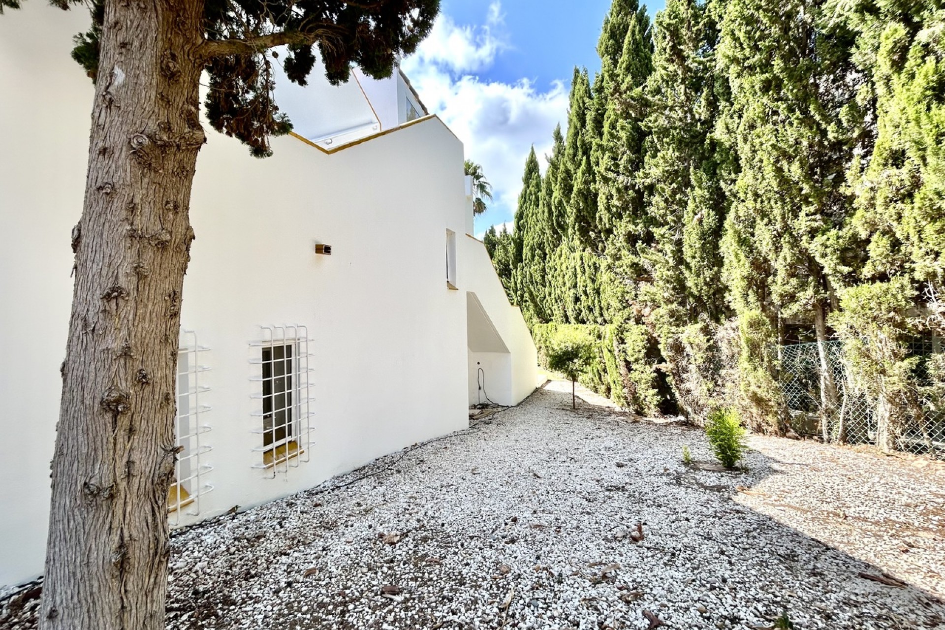 Brukt - Villa -
Villamartin - Costa Blanca