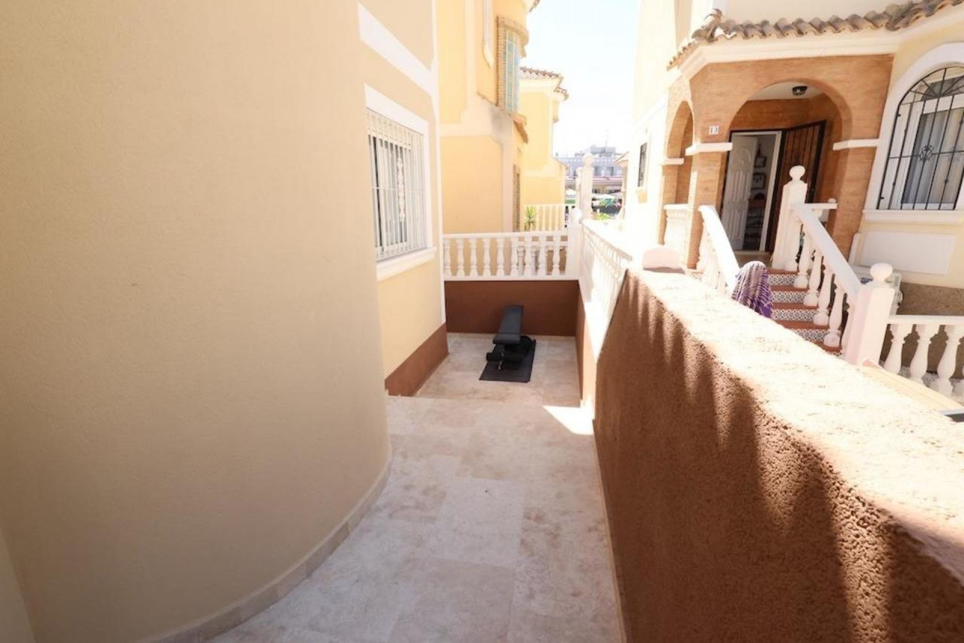 Brukt - Villa -
Villamartin - Costa Blanca