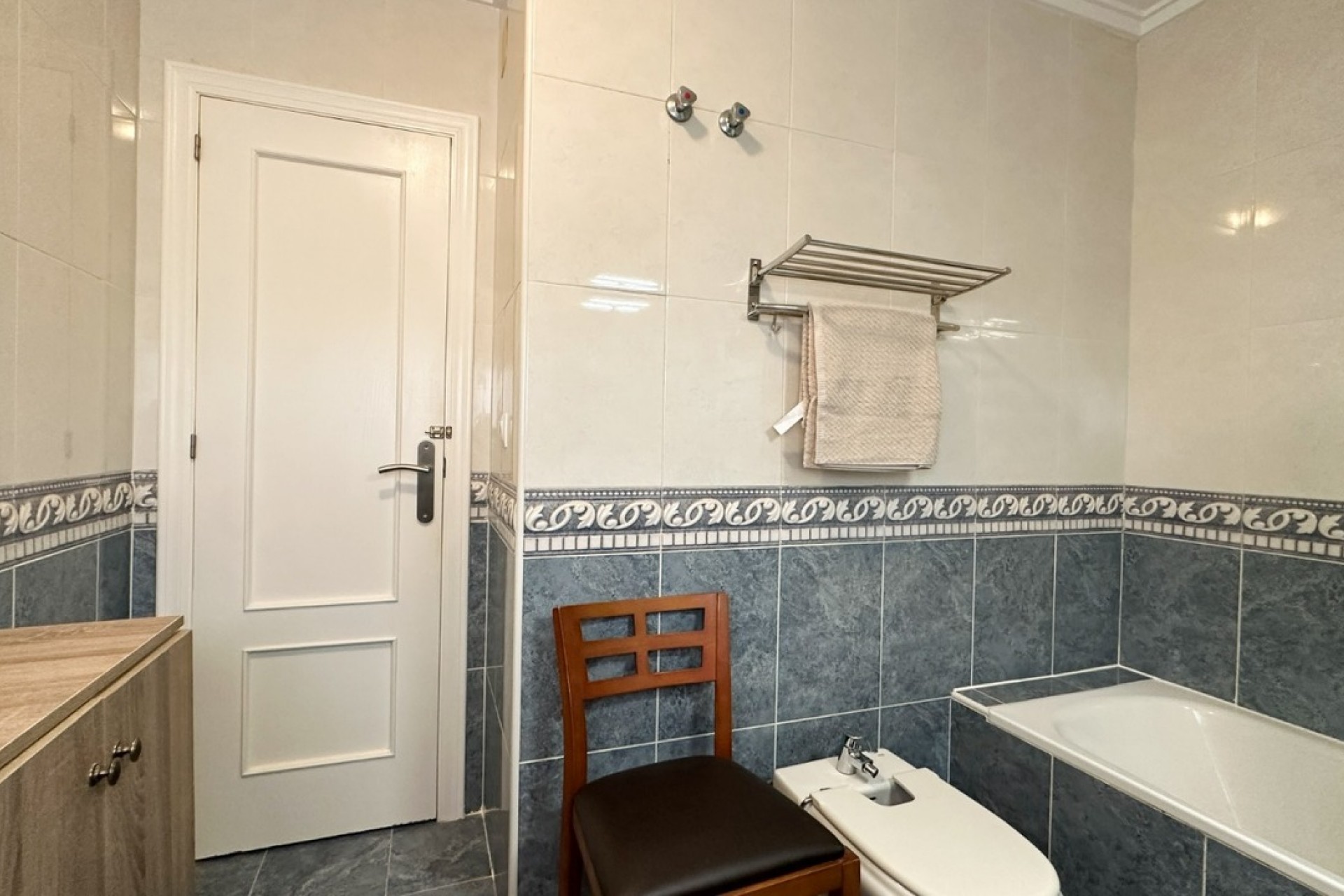 Brukt - Villa -
Villamartin - Costa Blanca