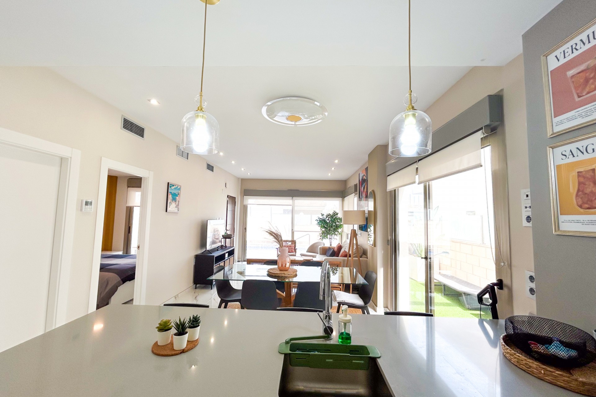 Brukt - Villa -
Villamartin - Costa Blanca
