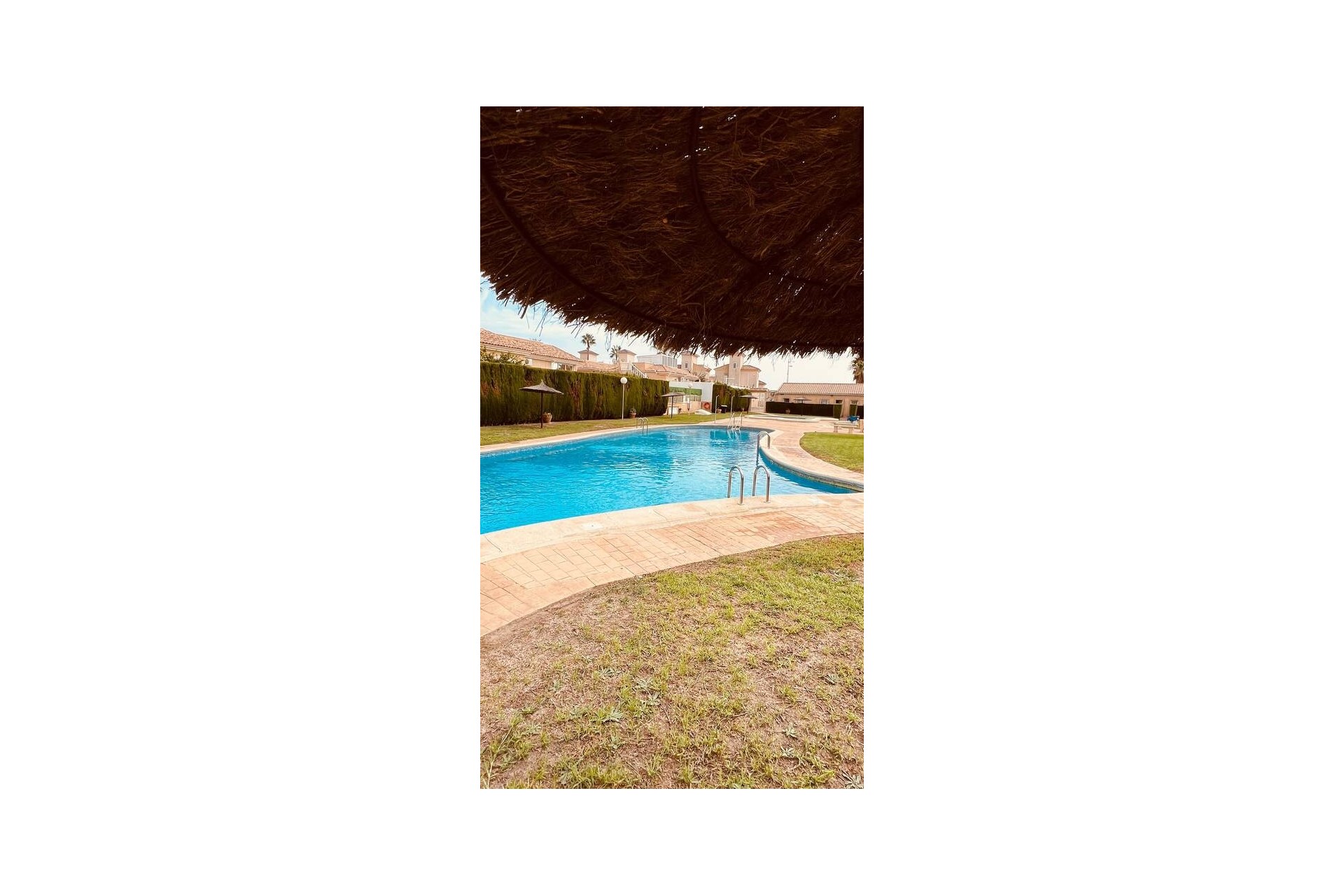 Brukt - Villa -
Villamartin - Costa Blanca