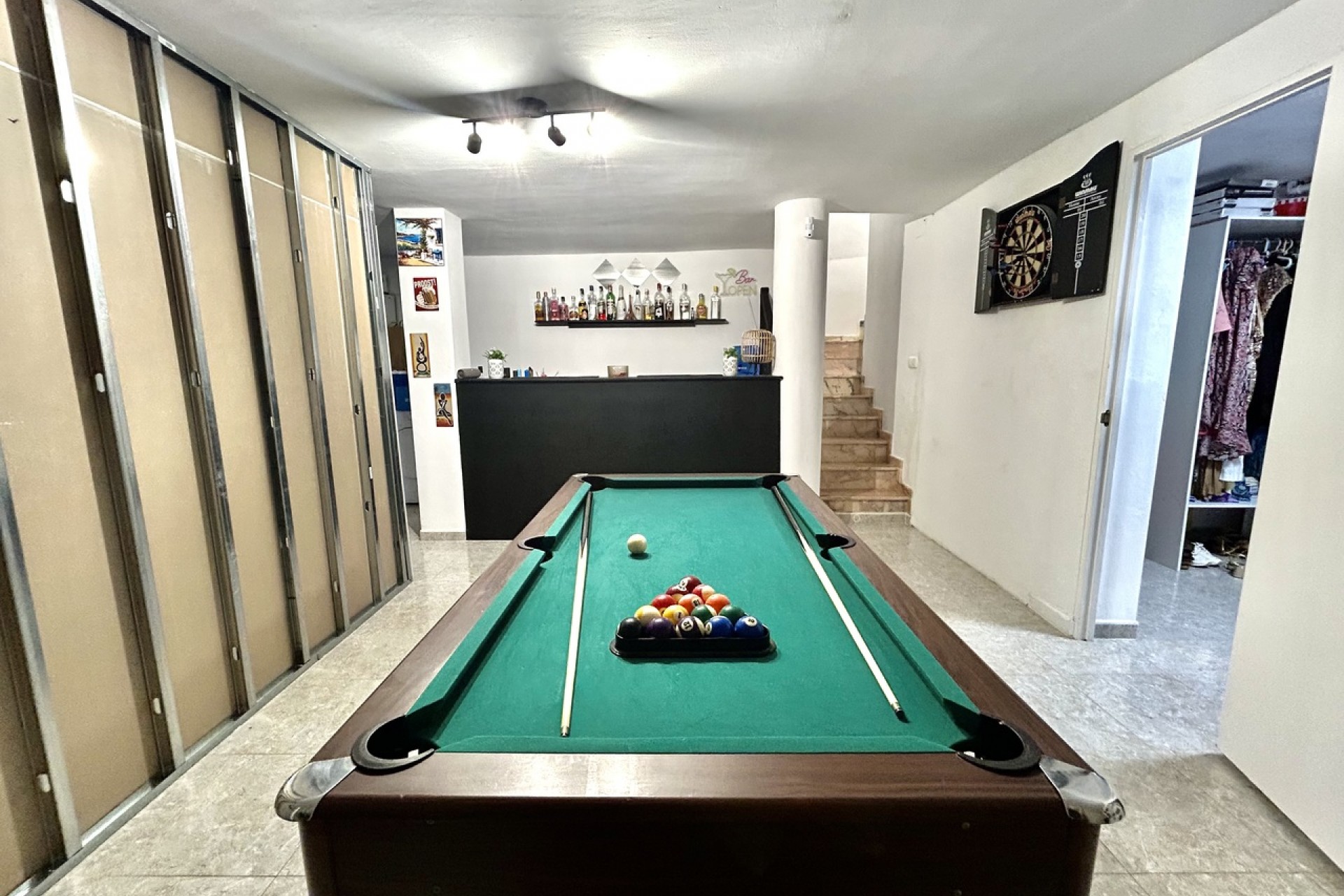 Brukt - Villa -
Villamartin - Costa Blanca
