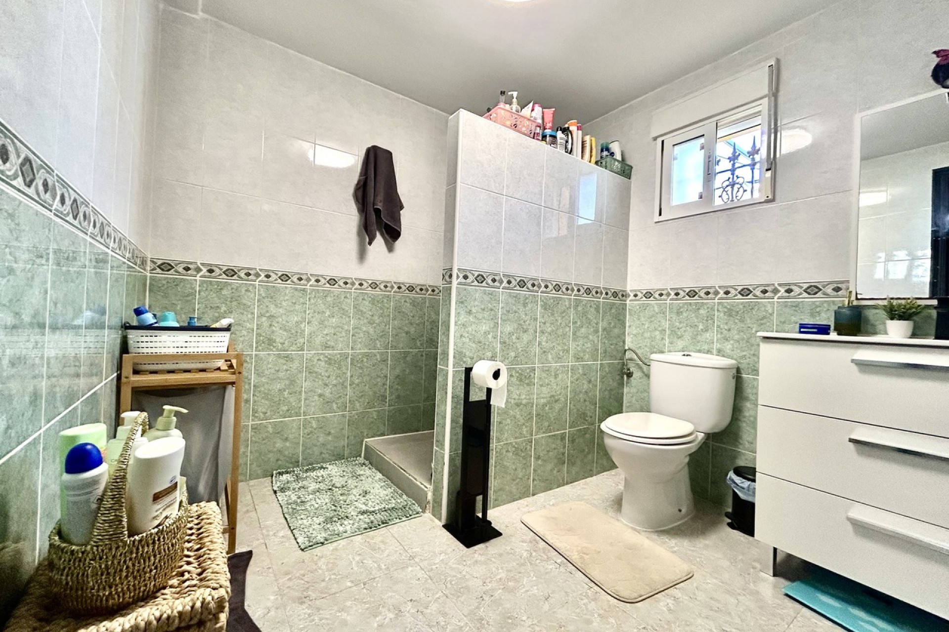 Brukt - Villa -
Villamartin - Costa Blanca