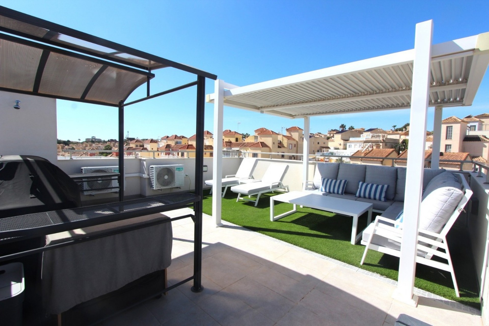 Brukt - Villa -
Villamartin - El Galan