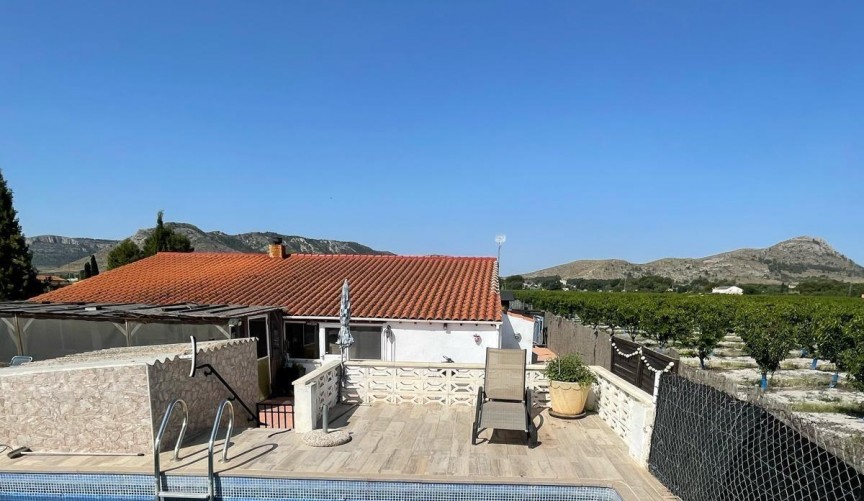 Brukt - Villa -
Villena - Inland