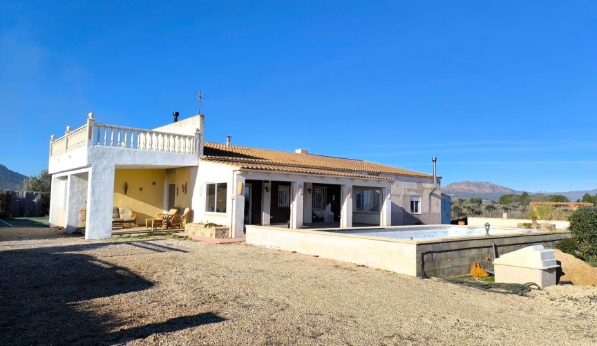 Brukt - Villa -
Villena - Inland